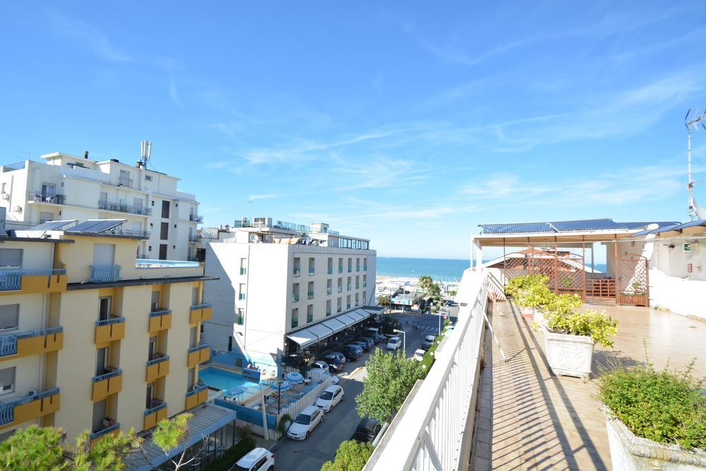 Hotel Mirabella Riccione Exterior foto